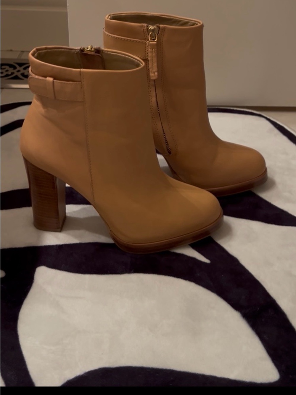 Zara Ankle Boots (Worn only once!)